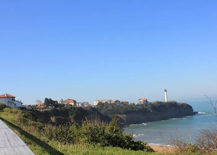 T2 Vue Parc Atlantide أنغليه